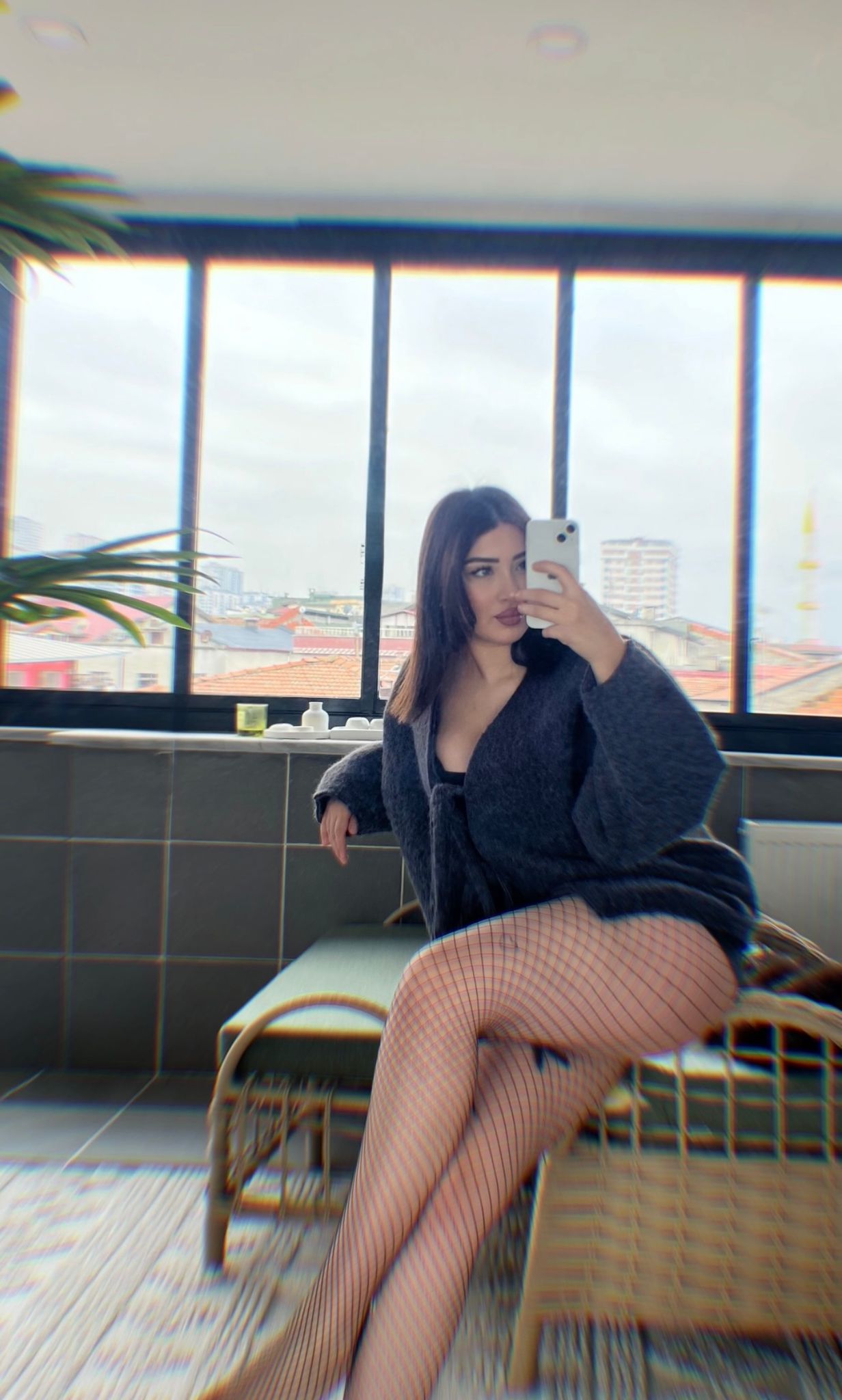 Osmaniye Sürprizli Kadın Bayan Escort Zeynep